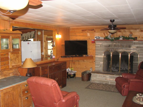 Kitty Creek Cabin Near Yellowstone National Park Cody Wyoming