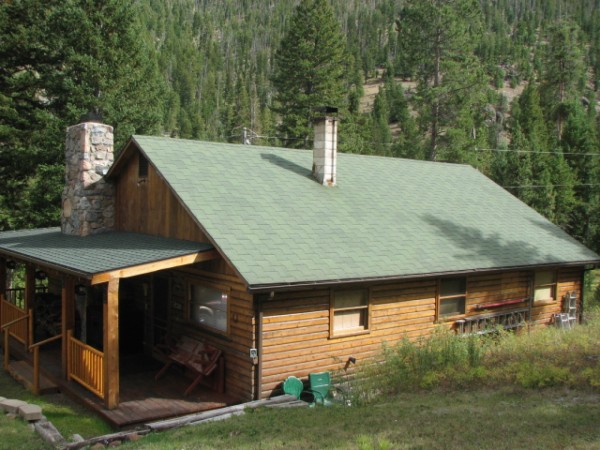 Kitty Creek Cabin Near Yellowstone National Park Cody Wyoming